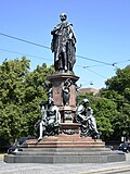 Maxmonument, Standbild für Maximilian II. Joseph