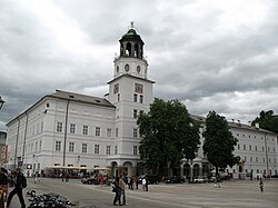 Neue Residenz (1602) mit Glockenspiel (1703)