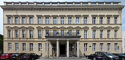 Palais am Festungsgraben