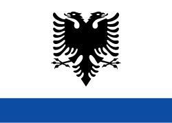 5:7 Dienstflagge Albaniens zu See