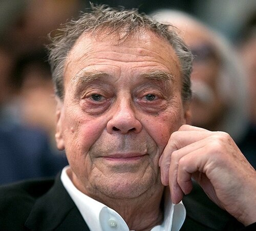 Günther Uecker