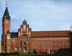 Ansicht des Gebäudes vom Luisenhain