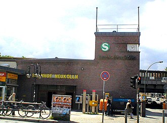 Empfangsgebäude