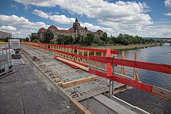 Fertigteile aus Carbonbeton für die Verbreiterung der Carolabrücke