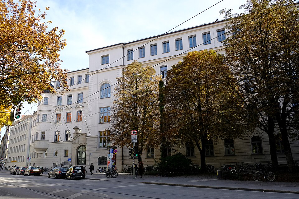 Maria-Theresia-Gymnasium München