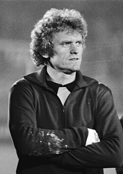 Sepp Maier (links) und Dino Zoff (rechts) waren herausragende Nationaltorhüter, die zur absoluten Weltspitze gehörten und je einmal Weltmeister wurden (Maier 1974 und Zoff 1982).