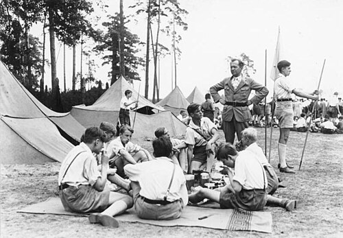 Bündische Jugend
